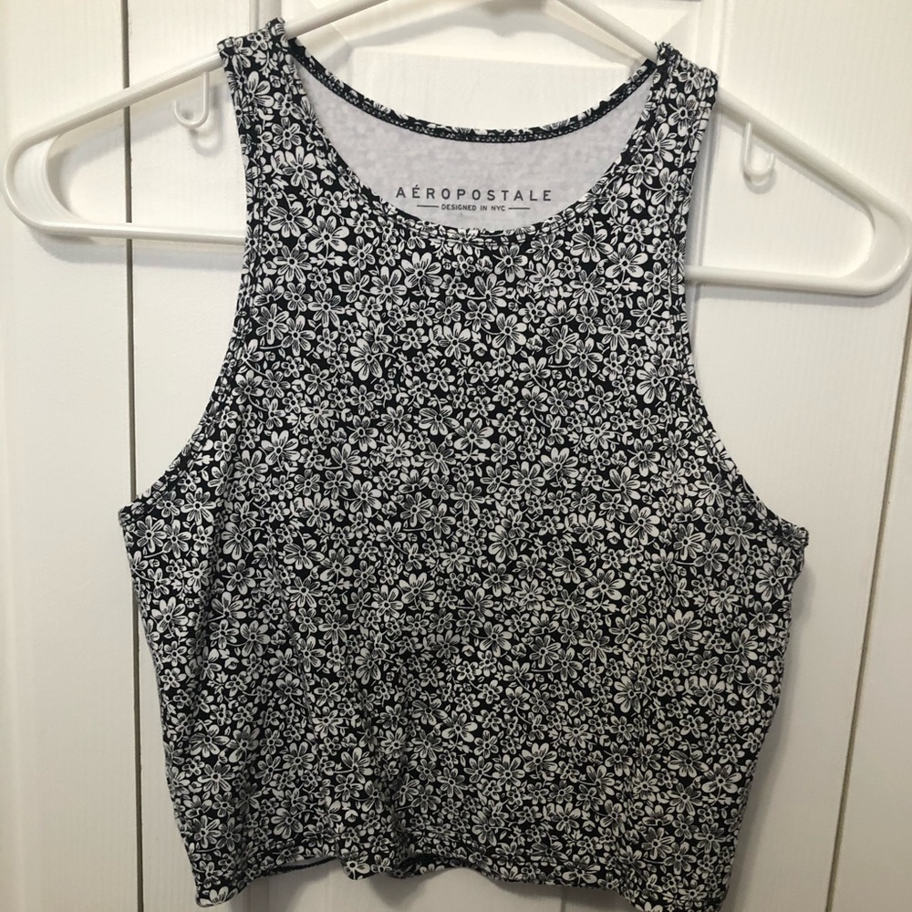 Flower designed crop top